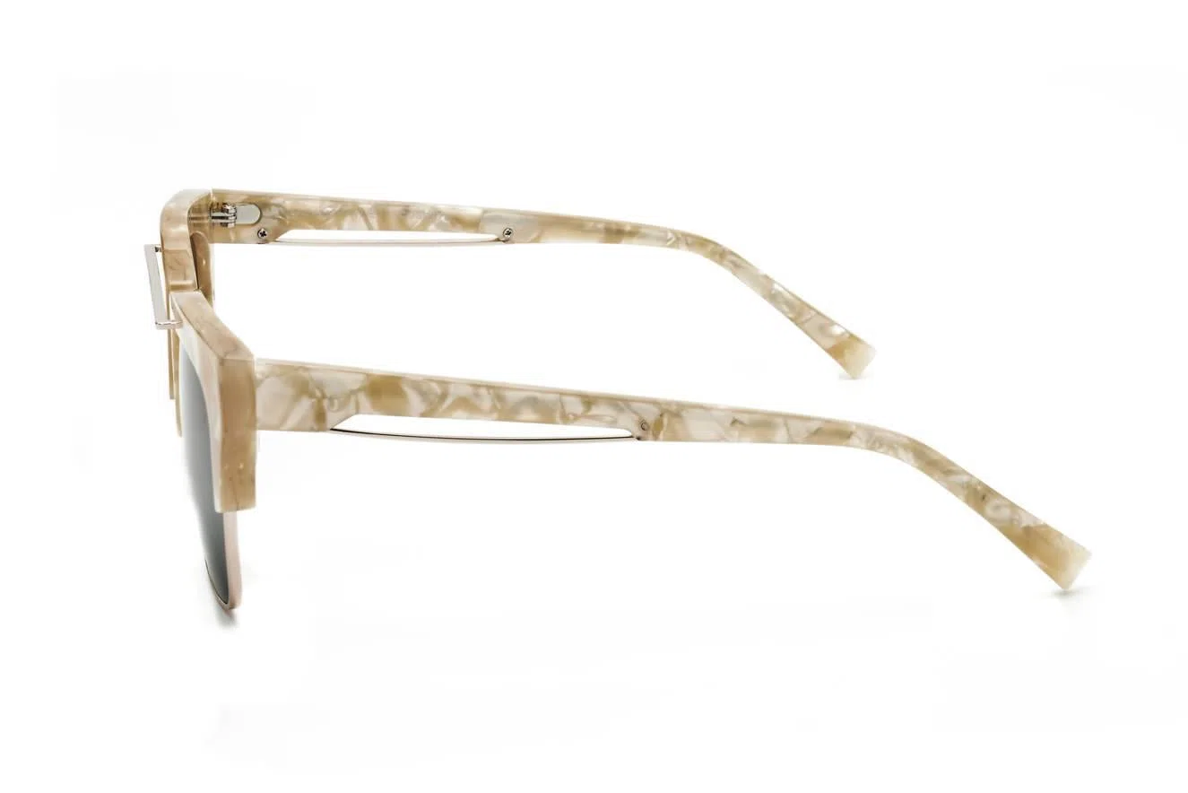 Kendall Kylie KK5030COSETTE Sunglasses - view 4